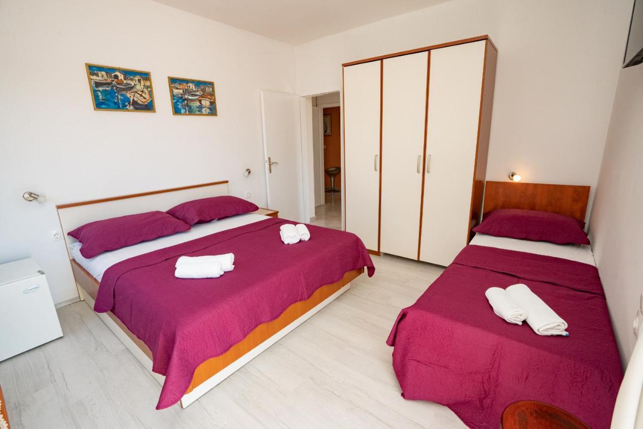 Rooms Magnolia With Pool Novalja Εξωτερικό φωτογραφία