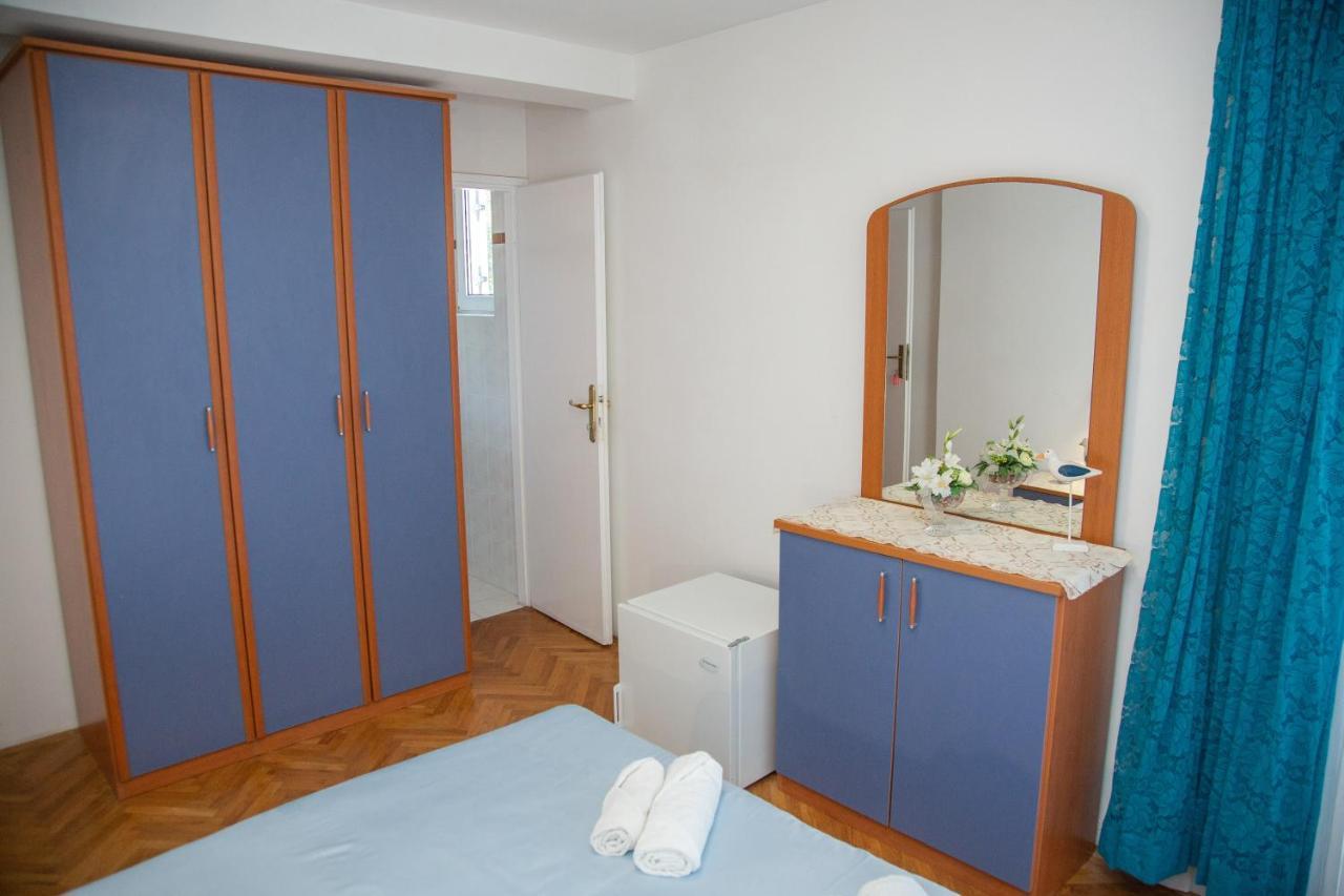 Rooms Magnolia With Pool Novalja Εξωτερικό φωτογραφία